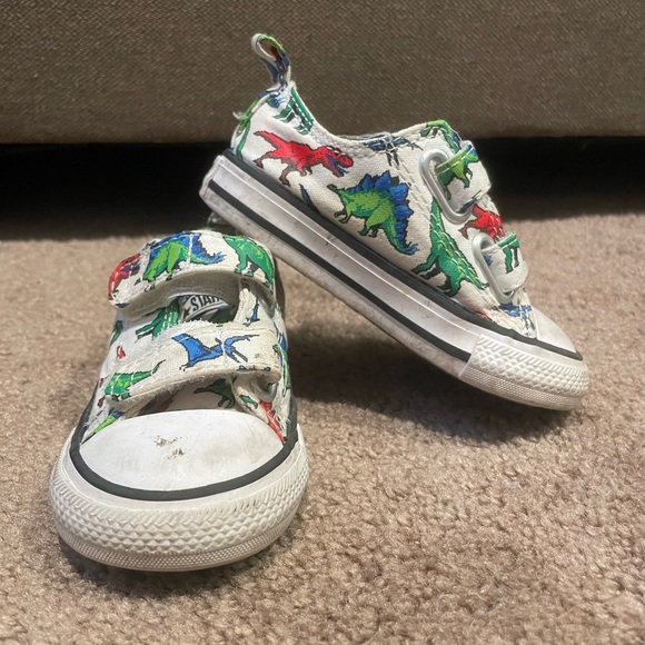 Converse Dinosaur Toddler Sneakers - Picture 1 of 4